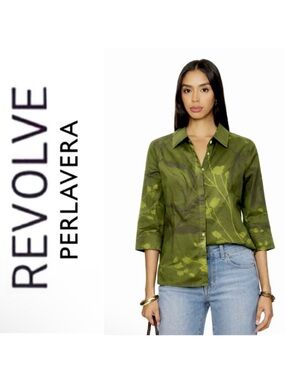 NWT Revolve x Perlavera Cindy Jacquard Khaki Printed Three Quarter Sleeve Shirt